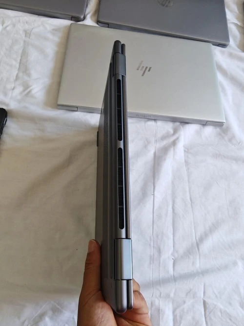 LENOVO YOGA 7i TACTILE 360  ULTRA 7 256V - 16 GB 8533Mhz  1000 GB 