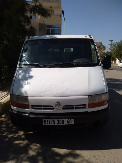 مستار رونو  2000 2000
