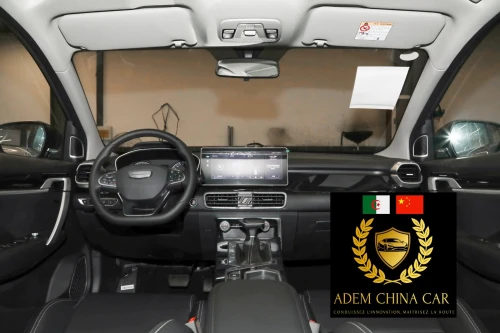 Geely Coolray 2026 Geely Coolray Super Max فتحة سقف + مقعد كهربائي + شاشة °12.3