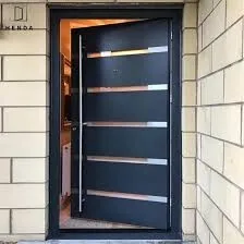 Ferronnerie sur mesure || Portes, baroudage fenêtres, grilles et rampes