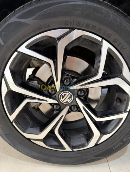 MG MG5 2026 