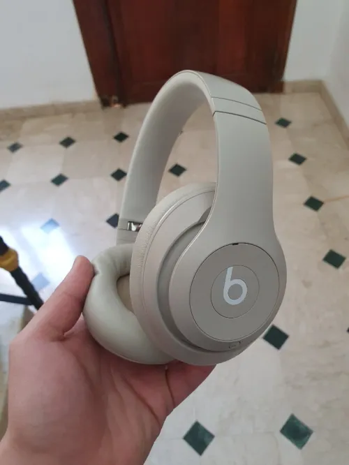 Beats studio pro