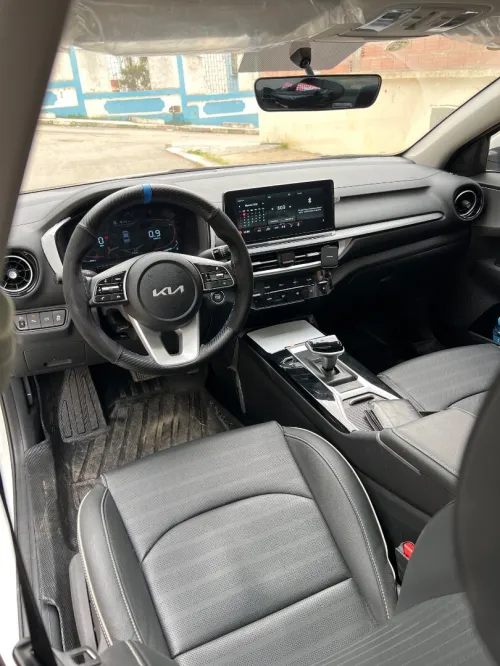 Kia K3 2025 La tout option