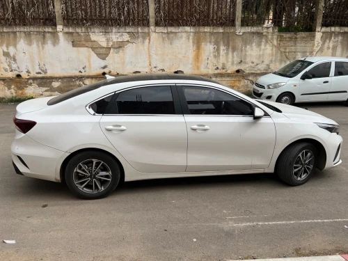 Kia K3 2025 La tout option