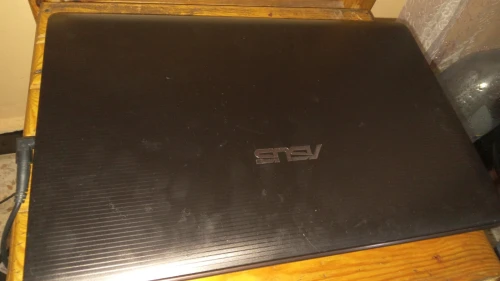 Pc Asus i5 2eme génération fih juste batterie mlacheya 