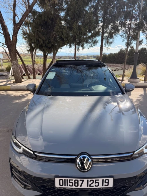 Volkswagen Golf 8 2025 Pro R-line