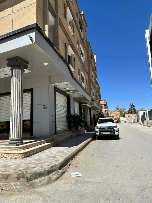 Location Local Laghouat Laghouat