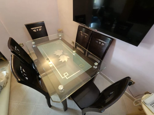 Table a manger 6 chaises 130x80 cm