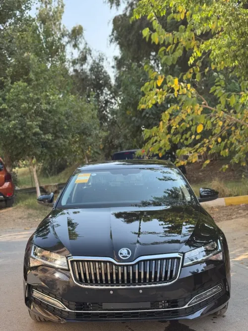 Skoda Superb 2025 