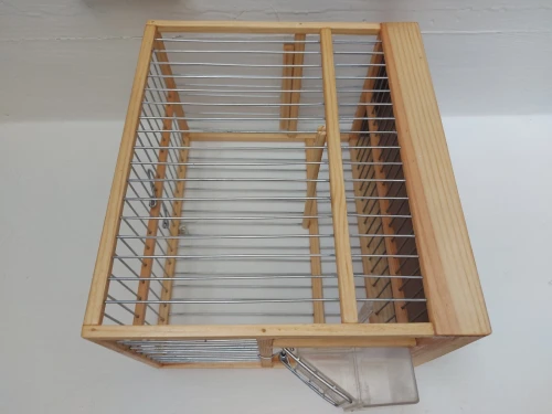 Cage en bois 