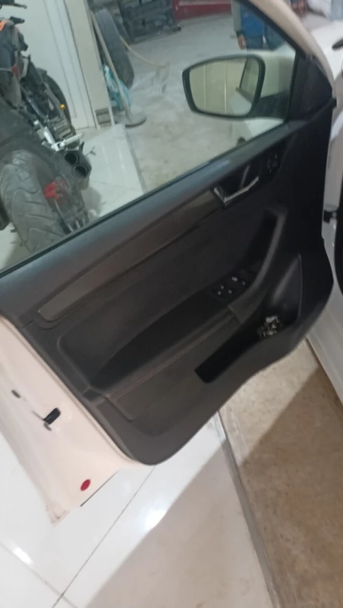 Skoda Rapid 2019 Ambition