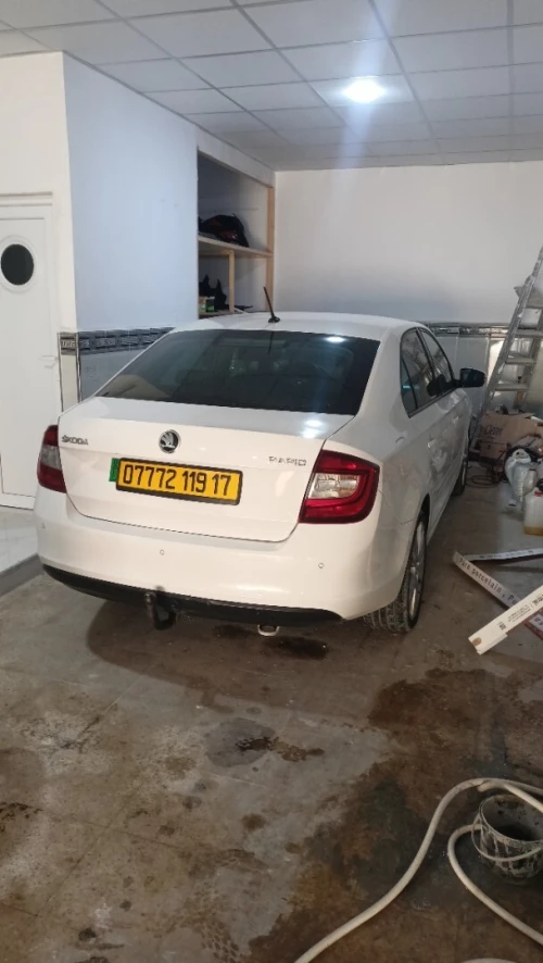 Skoda Rapid 2019 Ambition