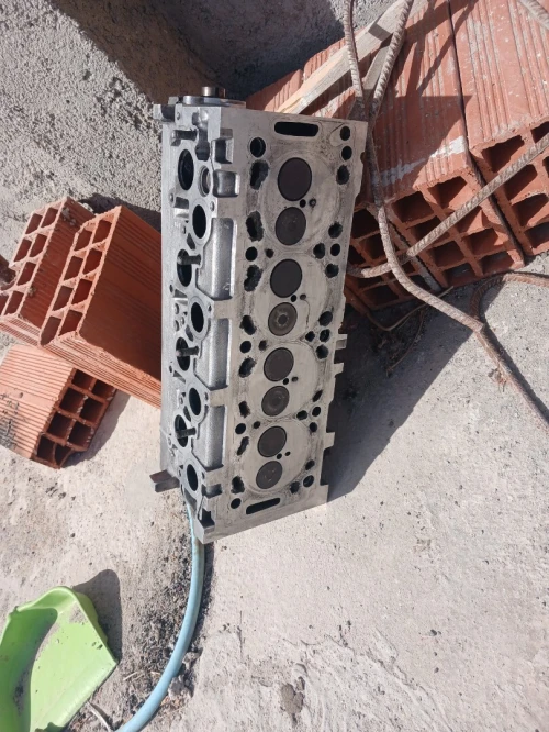 culasse 406 HDI 90 CH