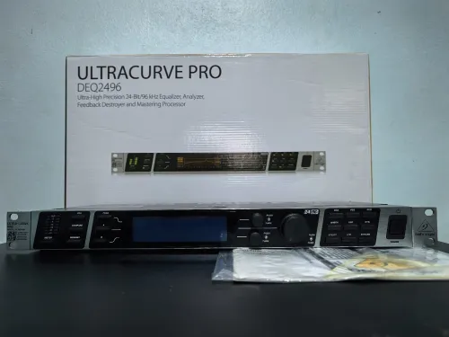 ÉQUALISEUR PROFESSIONNEL BEHRINGER (CABAS FRANCE)