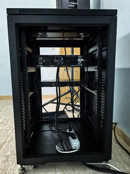 SONO IMPORT FRANCE, AMPLI, BAFFES, PIEDS, ÉQUALISEUR, ARMOIRE ETAT NEUF (PRIX 110 MILLIONS)