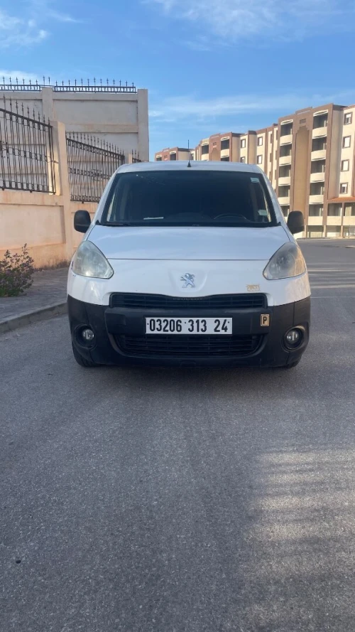 Peugeot Partner 2013 B9