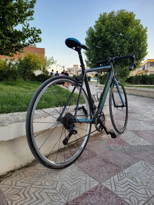 دراجة نارية kona esatto
