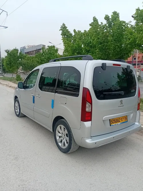 Peugeot Partner 2017 Tepee