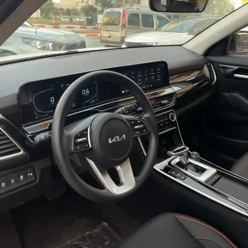 Kia Seltos 2025 Luxry