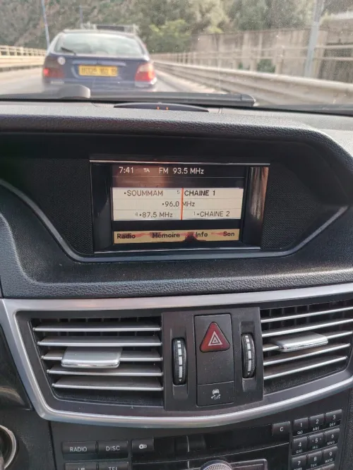 Mercedes Classe E 2011 AVANTGARDE Pack AMG
