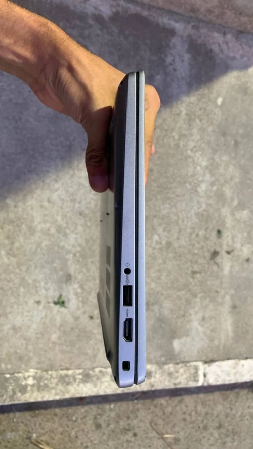 DELL Latitude 5440 --- Intel Core i5-1345U / 16Go RAM / 256Go SSD