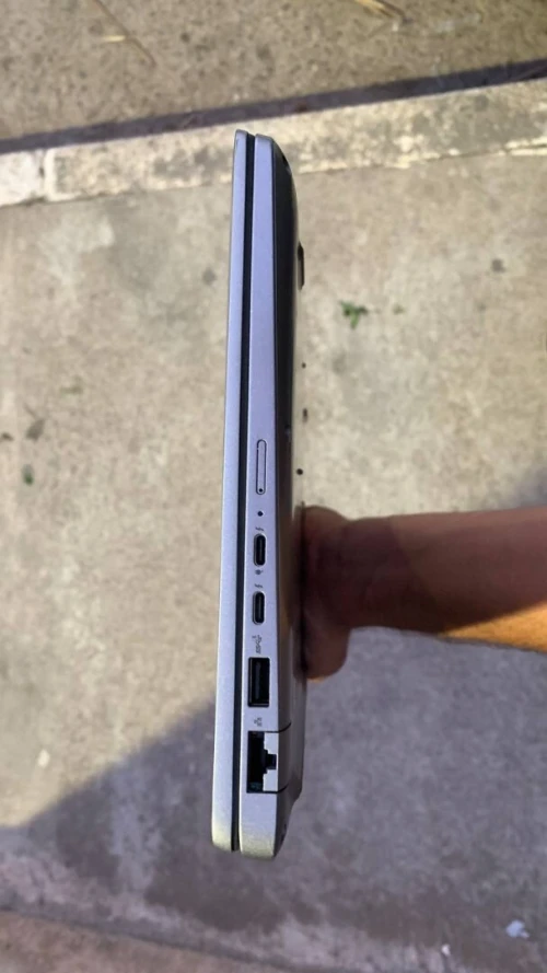 DELL Latitude 5440 --- Intel Core i5-1345U / 16Go RAM / 256Go SSD