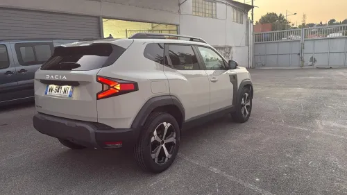 Dacia Duster 2025 