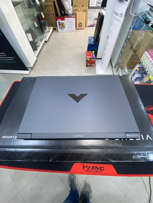 LAPTOP HP VICTUS GAMING I5 13420H SSD 512GO 16GB RAM Ecran FHD IPS 144Hz RTX 4050 6G
