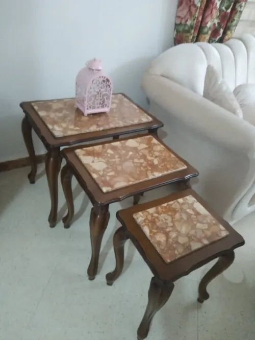 Table gigogne