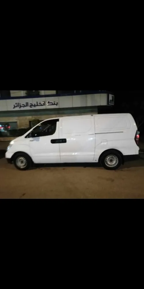Location fourgon avec chauffeur 