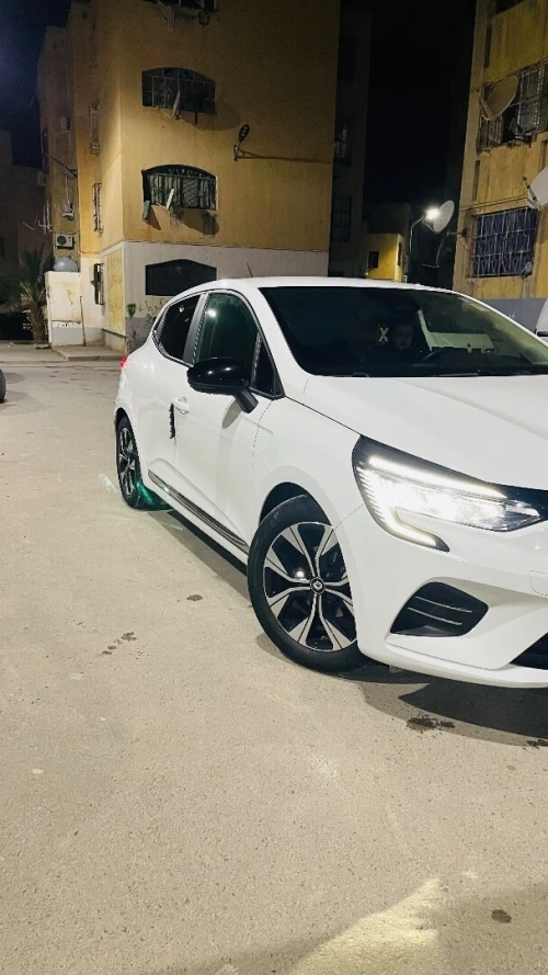 Renault Clio 5  2023 Evolution