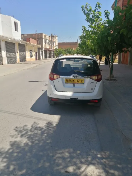 JAC J6 2017 Luxury 11