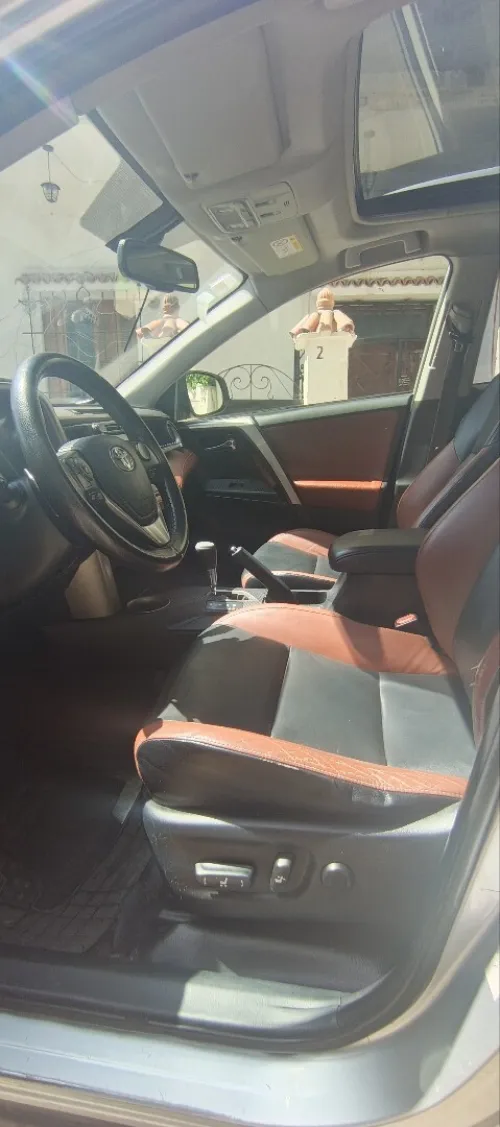 Toyota RAV4 2014 Dynamique