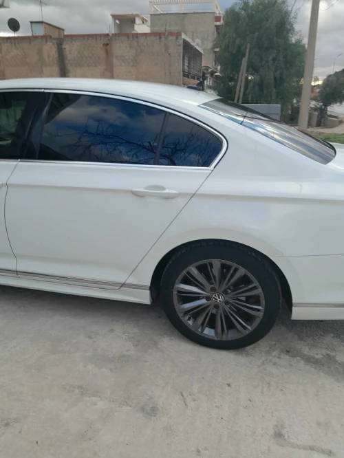 Volkswagen Passat 2021 R Line