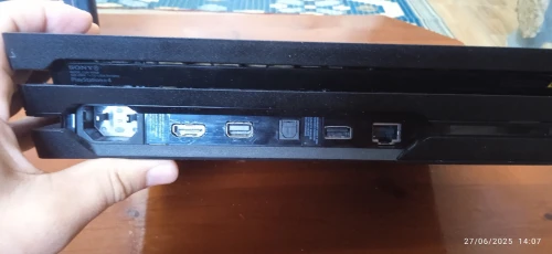 PS4 pro 1to