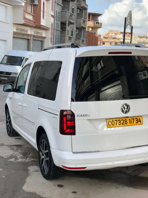 Volkswagen Caddy 2017 Highline