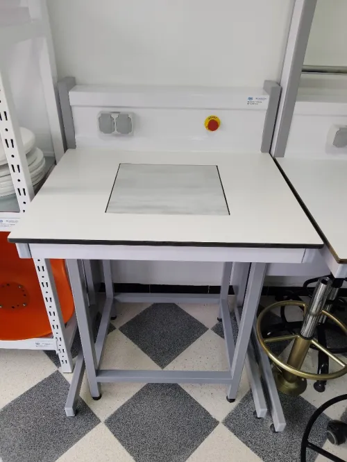 Table anti-vibrations