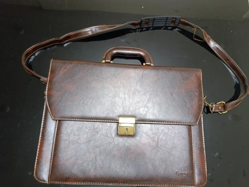 Cartable en cuir 
