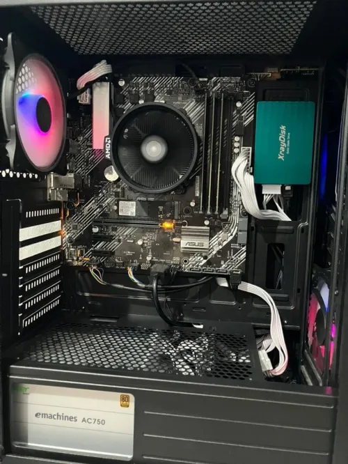 CONFIG PC GAMER AMD RYZEN 7 5700G