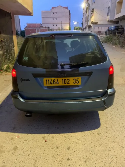 Ford Focus 5 portes 2002 Focus 5 portes