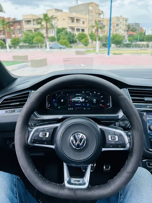 Volkswagen Tiguan 2019 R Line