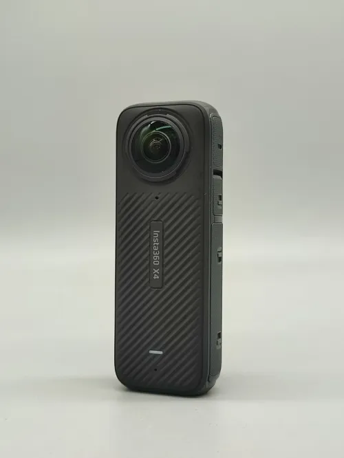insta 360 x4