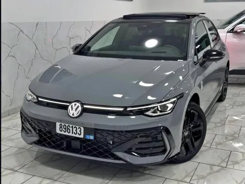 Volkswagen Golf 8 2025 R-Line