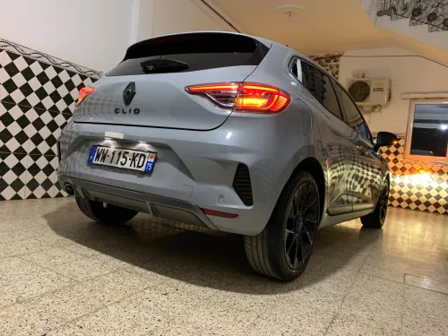 Renault Clio 5  2024 Alpine