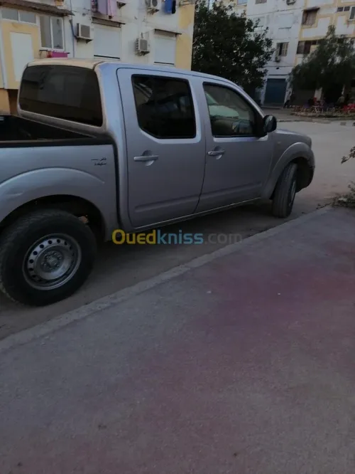 Nissan Navara 2013 Double Cabine 