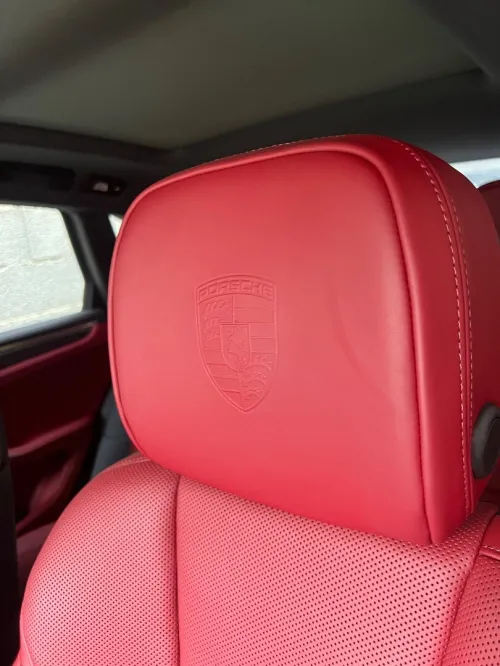 Porsche Macan T 2026 Full carbone