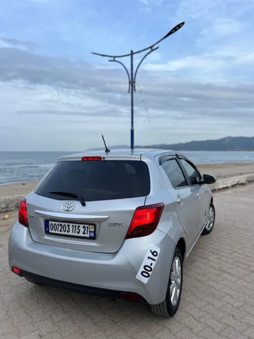 Toyota Yaris 2015 Touch