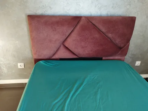 Lit coffret  avec matelas 190x140