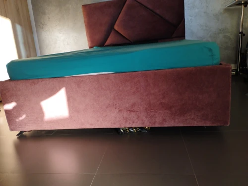 Lit coffret  avec matelas 190x140