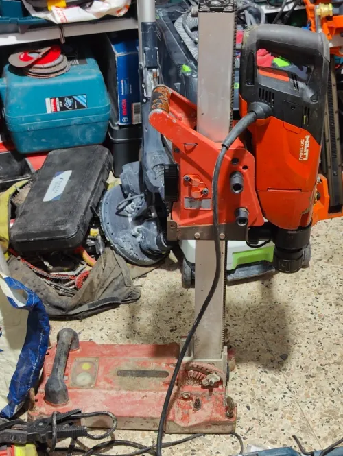 Carroteuse HILTI DD150